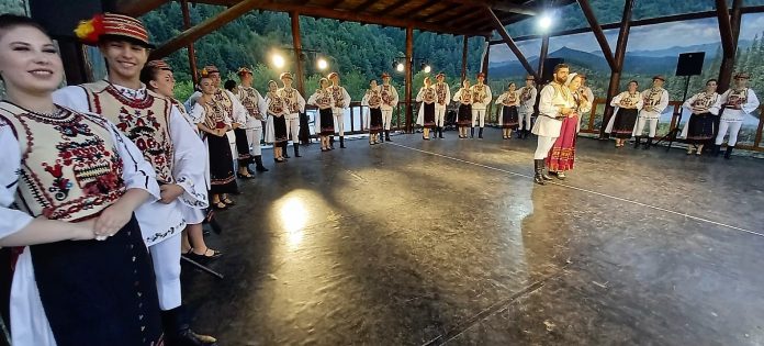 foto Traian Stoita si Adriana Anghel Gura Raului 2 iulie 2022