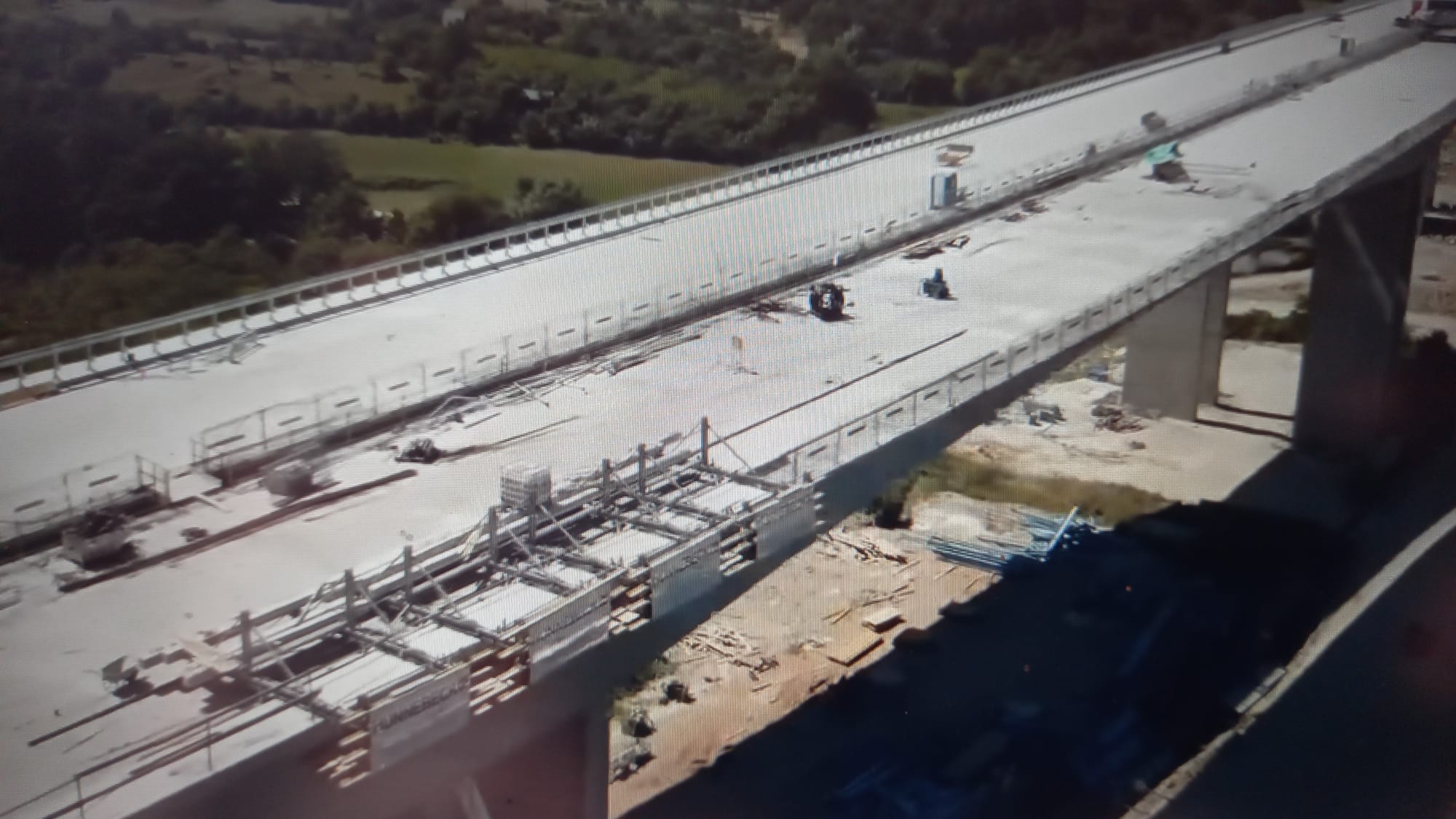 VIDEO SIBIUL – judeţul cu cele mai înalte viaducte de autostradă din România