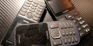 BUZĂU: Vezi cât aur şi argint s-a recuperat din reciclarea unui milion de telefoane mobile