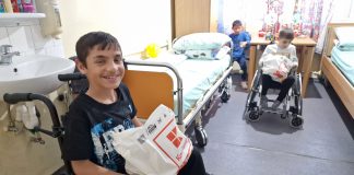 Moș Nicolae a adus bucurie pacienților adulți și copii de la Spitalul Clinic de Psihiatrie Sibiu